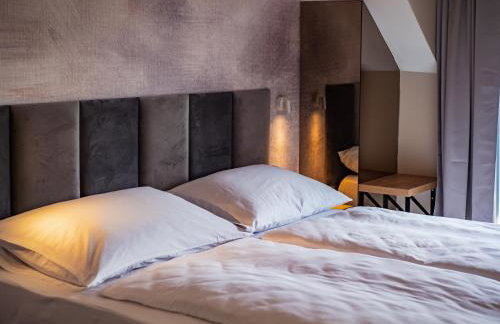 Riverside house with pool jacuzzi and sauna in Croatia - Foto 45