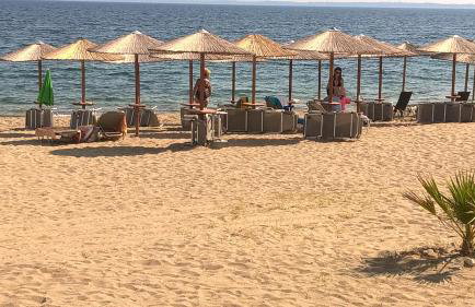 Gkoloi Studios & Apartments - Foto 3