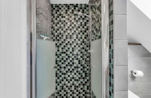 Haus am Seeufer mit Badestelle in 200m, große Sonnenterrasse, umzäunter Garten, Hunde willkommen - Foto 17