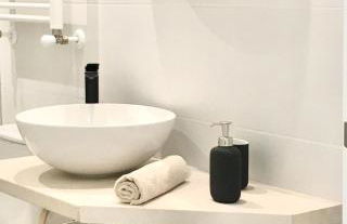 Castro Holidays - Apto A Céntrico Terraza con Garaje Gratis - Photo 9