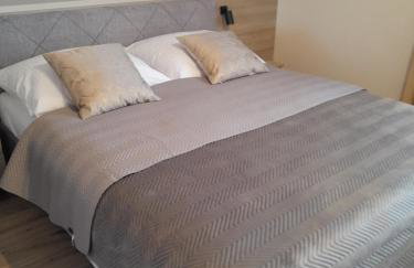 Domek pod Brzozami z jacuzzi ,grillem i tarasem - Foto 8