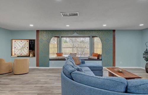 Buddha Mansion Luxury Resort - 8BR Modern, HotTub, Huge pool, Sauna, BBQ grill, Game Room - Foto 27