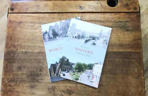 'The Den' - Malvern - A King Size or Twin Beds plus a Sofa Bed - Foto 17