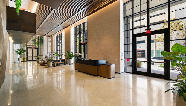 Ultimate Elegance Studio with Panoramic City Views - Foto 3, Lobby