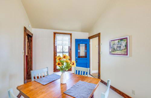 Granbury Home with Fire Pit, Walk to The Square! - Foto 9