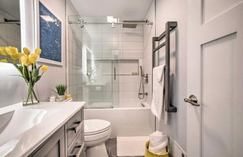 Less Than 2 Mi to the Big House Family-Friendly Home! - Foto 14