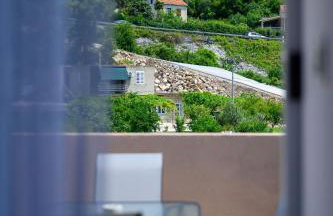 Apartmani Mostina near river - Photo 18