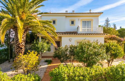 Villa Oasis, Piscina, Jacuzzi, Ténis e Praias! - Foto 36