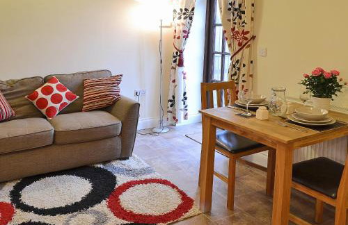 The Stable - Photo 2