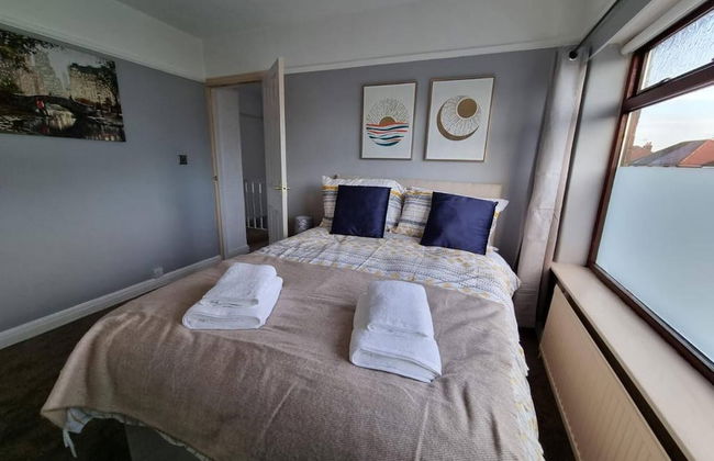 3 Bed Spacious House With Parking - Foto 12