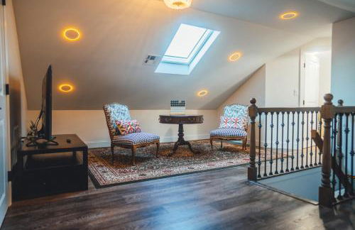 Beach Retreat 4900 Sqft, F1 VR Sim, Up to 21 guests - Foto 33