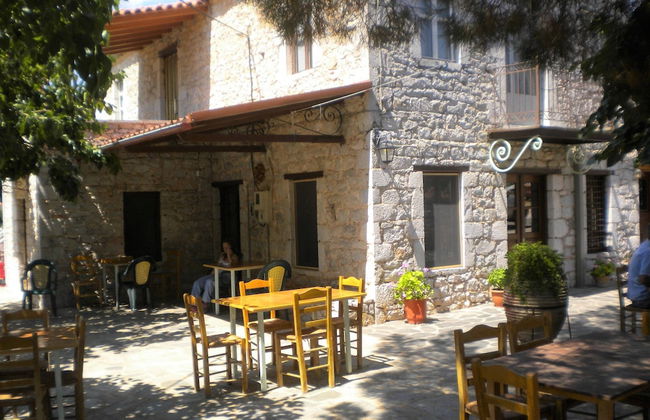 Holiday Home With Garden in Leonidio - Foto 26