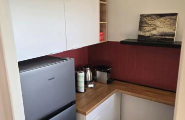 Fully-equipped large studio with terrace - Foto 8