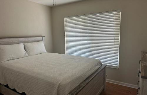 Beautiful home in Avon Park Lake - Foto 8