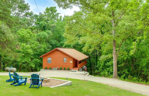 Woodsy Gassville Getaway about 3 Mi to White River! - Foto 3