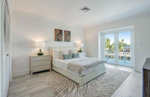 Solara: Waterfront Estate, Pool, Dock, Private Guest Suite - Foto 62