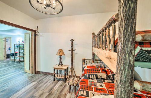 Classy Home w/ Hot Tub: 2 Mi to Lake Access! - Photo 27