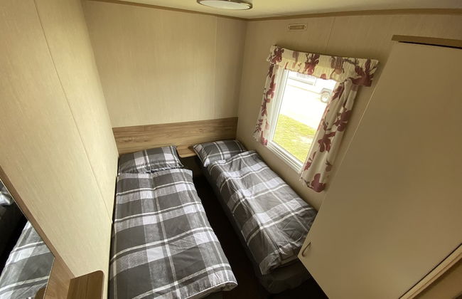 3 Bed 8 Berth Caravan in California Cliffs - D53 - Foto 4