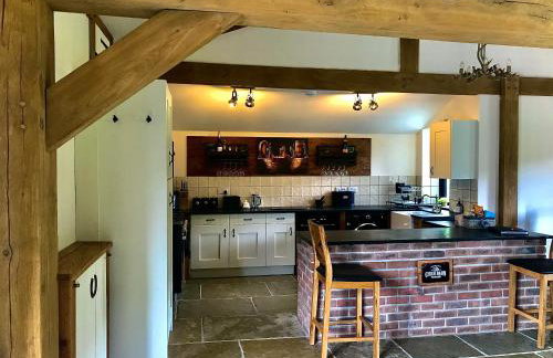 Trelaske Mill Cider Barn-with Hot Tub, Fire Pit BBQ - Foto 2