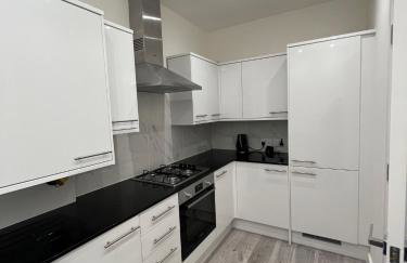 Lovely 1-bedroom flat with Patio - Foto 3