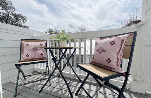 Classy 3-Story Downtown Apt - Great Location - Foto 22