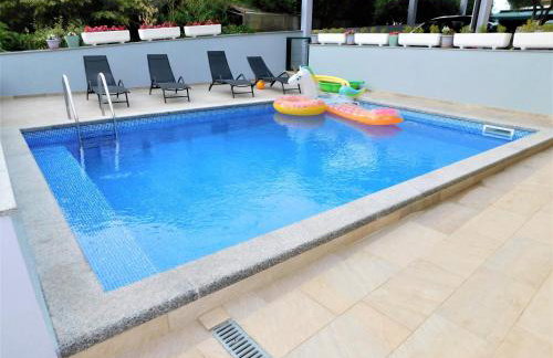 Apartman "Sabine" with heated pool - Foto 33