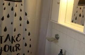 Phoeve Apt-Lovely 1-BR rental near the beach - Photo 6