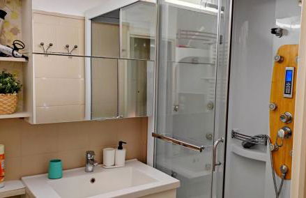 Appartement Lille WIFI Parking by Servallgroup - Foto 19