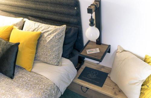 Bumblebee checkout 2pm Frome Longleat Aqua Sana Bath 5 people PRIVACY - Foto 38