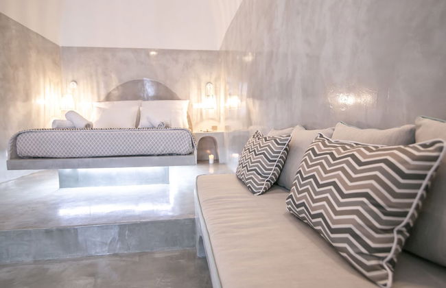 Thetis Cave Houses - Photo 11