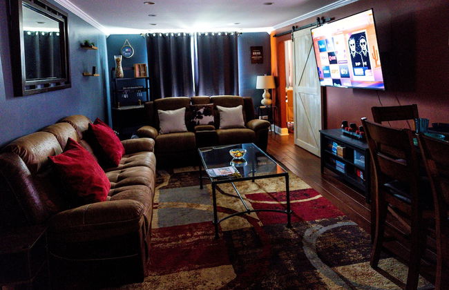 Perfect DTWN Condo with King beds - Foto 68