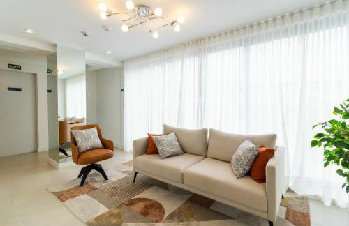 Apartamento 2 Quartos para até 7 Pessoas com Garagem no Portão - Foto 41