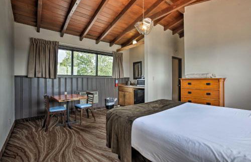 Burkesville Apt w/ Deck, Views & Pool Access! - Foto 15