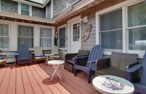 1 Mi to Ferry Terminal Oak Bluffs Family Retreat! - Foto 22