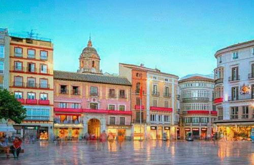 Stay Home & Away in the Heart of Historic Town of Malaga - Photo 26