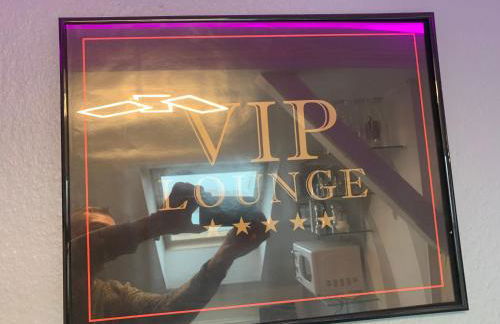 Best-Preis -VIP Lounge- mit Netflix, Self-Check-In, eBike Ladestation, Fahrradraum, WLAN und Netflix - direkt am Elberadweg im Herzen von Wittenberge - Foto 21