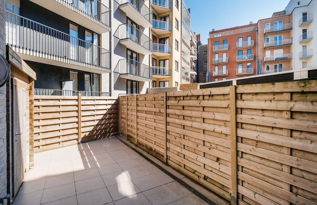 Duplex Near Zeedijk & Center With Sunny Balcony - Photo 27