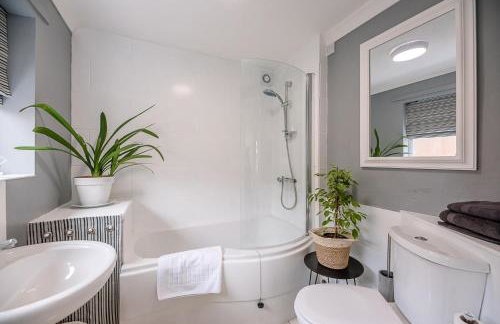 Coachman's Cottage, Wrentham - Photo 13