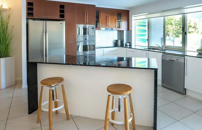 Waters Edge Apartment - Photo 36