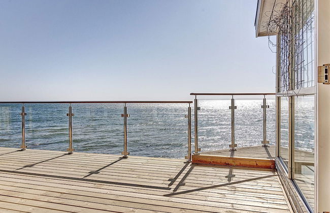 Sunlit Holiday Home in Bornholm near Sea - Foto 25