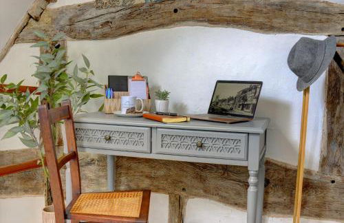 Loft Cottage by Spa Town Property - 2 Bed Tudor Retreat Near to Stratford-upon-Avon, Warwick & Solihull - Foto 34