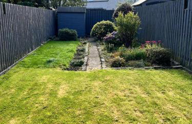 3BR Sleeps 6 Free Parking Near Glasgow City - Foto 3