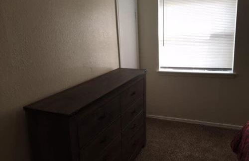 Quiet townhouse close to Fort Sill! - Foto 23