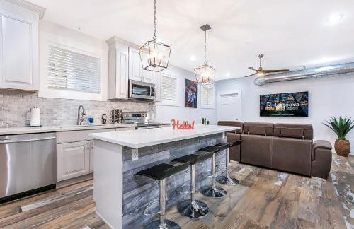 Urban Oasis 4BD House close to FQ & City Hot Spots' - Foto 12