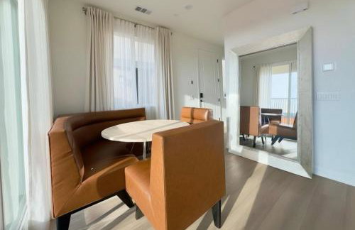 4 Bed Large House in San Diego Amazing Amenities - Foto 9