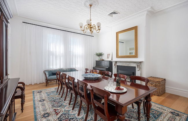 'Lauralla' by Your Innkeeper Mudgee - Photo 17