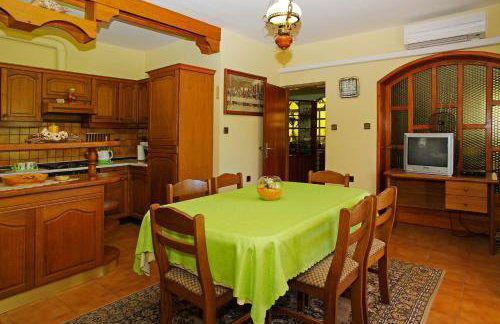 Apartments Julija - Photo 20