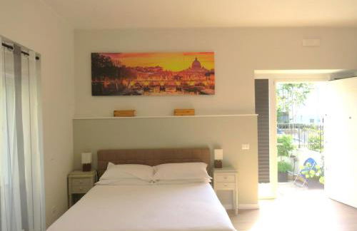 Rebibbia Guest Art 2 Metro B - Foto 2