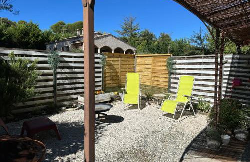 Villa Theolina Maisonnette lumineuse avec jardin, parking privé au calme à Aix - Foto 13