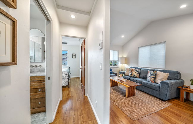 Charming 2 BDR Seaside Cottage 5 Min to Beach! - Foto 28